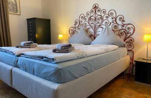 Paradiso Apartment | Apartment App- Paradiso by Interhome