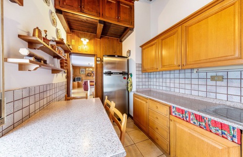 Pieve di Cadore Apartment | Apartment 'Appartamento Primo Piano 2' with Mountain View, Private Terrace and Wi-Fi