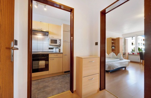 Region Hannover District Apartment | Apartment 'Appartement Björn Schuhknecht' with Balcony and Wi-Fi