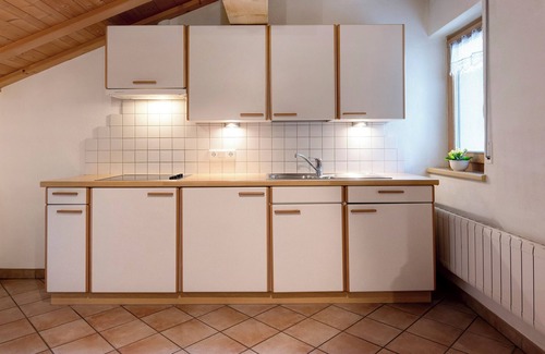 Resia Apartment | Apartment 'Appartements Egart 3' with Lake View, Balcony and Wi-Fi