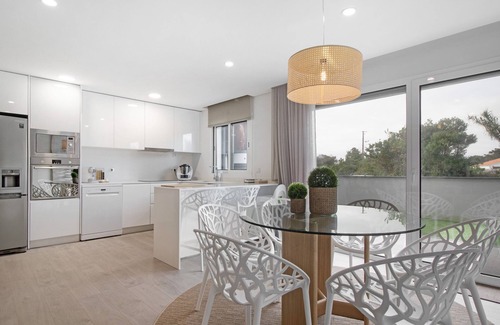 Apulia Apartment | Apartment "Apúlia" with Shared Pool & Wi-Fi