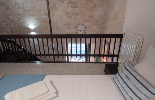 Molfetta Apartment | Apartment 'Aquamarine' with Sea View, Balcony and Wi-Fi