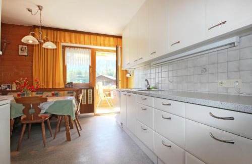 Sankt Anton am Arlberg Apartment | Apartment Arlberg by Interhome