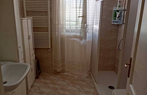 Massafra Apartment | Apartment 'Arancia E Cannella' with Private Garden, Wi-Fi and Air Conditioning