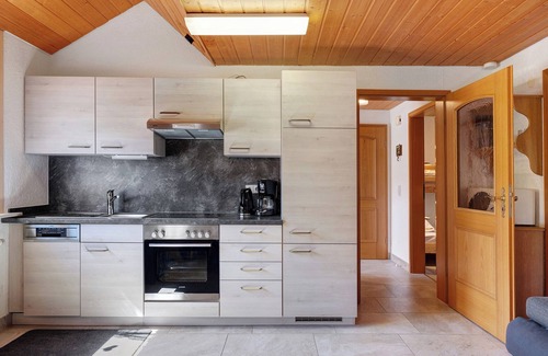 Sankt Georgen im Schwarzwald Apartment | Apartment 'Armbruster' with Shared Terrace, Shared Garden and Wi-Fi