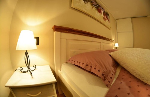 Siska District Apartment | Apartment Arpa