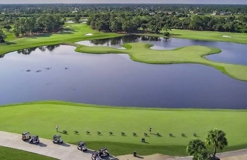 Joel Apartment | Apartment at Ibis Landing Golf Club in Lehigh Acres/Golf included!