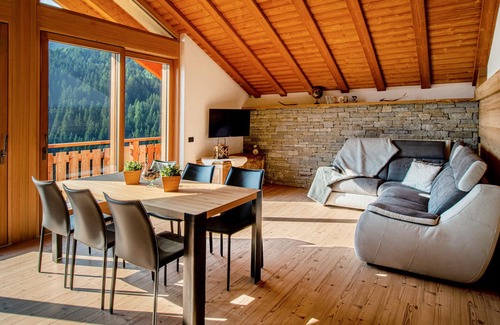 Valdidentro Apartment | Apartment 'Attico Pradella Apartments' with Mountain View, Shared Terrace and Wi-Fi