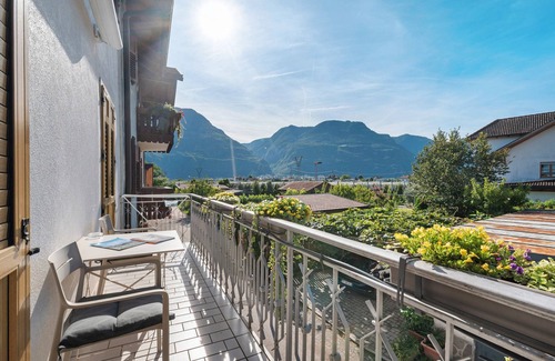 Laives Apartment | Apartment 'Auelehof Matilde' with Mountain View, Wi-Fi and Air Conditioning