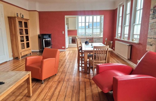 Borkum Apartment | Apartment 'Aurora 7' with Wi-Fi