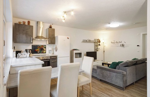 Deggenhausertal Apartment | Apartment 'Auszeit Im Tal Der Liebe' with Private Terrace, Private Garden and Wi-Fi