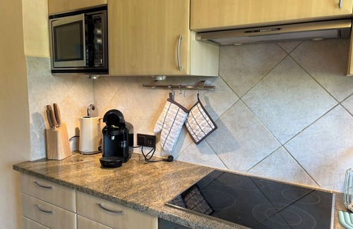 Waggershausen Apartment | Apartment 'Auszeit' with Lake View, Shared Garden and Wi-Fi