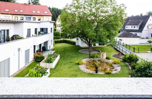 Bischberg Apartment | Apartment 'Auszeit 1 Bischberg' with Balcony, Shared Garden and Wi-Fi