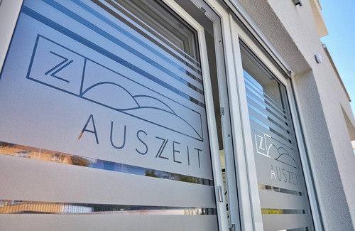 Sankt Georgen im Schwarzwald Apartment | Apartment 'Auszeit Mit Plege - Fewo 5' with Private Terrace, Shared Garden and Wi-Fi