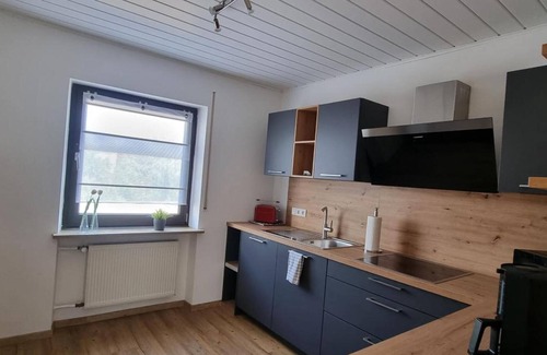 Bischberg Apartment | Apartment 'Auszeit Ferienwohnung 2 Bischberg' with Balcony, Garden and Wi-Fi