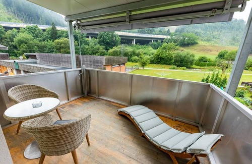 Uebelbach Apartment | Apartment Azure with breakfast in the Pension Herti - Haus Pastner am Teich