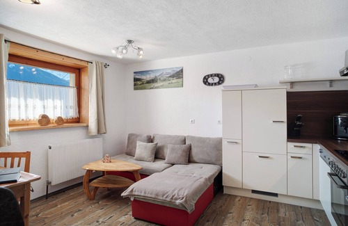 Hippach-Schwendberg Apartment | Apartment 'Buchauer' with Mountain View, Shared Garden and Wi-Fi