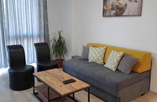 Petrovec Apartment | Apartment B&S