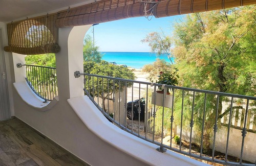 Marina di Lizzano Apartment | Apartment 'Bagnara Due' with Sea View and Private Garden