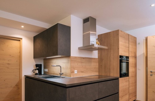 Luson Apartment | Apartment "Balbeinhof Apt Hirsch" with Mountain View, Balcony & Wi-Fi