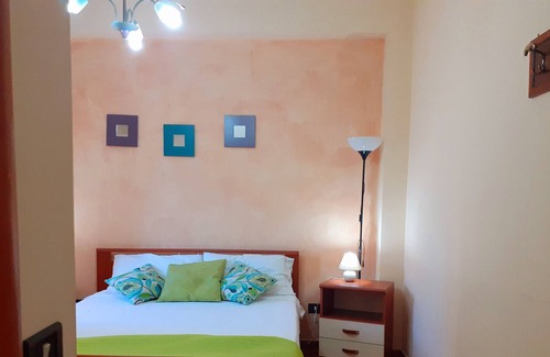 Favara Apartment | Apartment "BeB Oneiratos" with Balconies & Wi-Fi