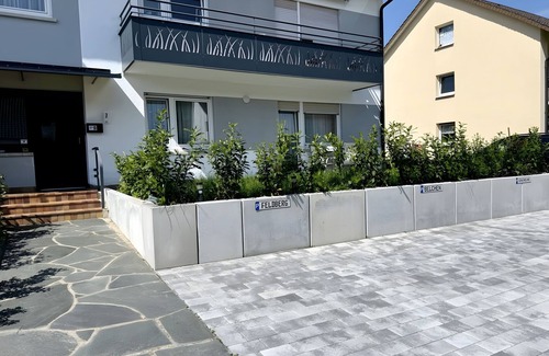 Bad Krozingen Apartment | Apartment 'Belchen' with Balcony and Wi-Fi