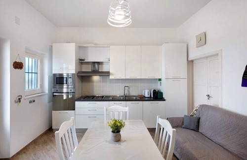 Agerola Apartment | Apartment 'Bella Veduta Luna' with Sea and Mountain View, Wi-Fi and Air Conditioning