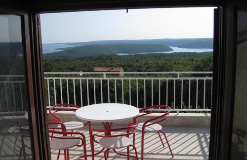 Viskovici Apartment | Apartment Belvedere