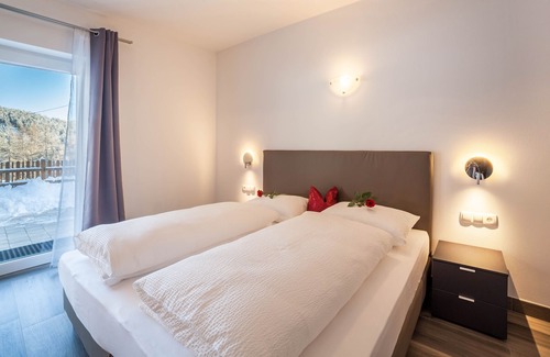 Avelengo Apartment | Apartment "Berger 1" with Mountain View, Shared Garden & Wi-Fi