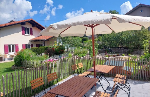 Wertach Apartment | Apartment 'Bergliebe' with Shared Terrace, Shared Garden and Wi-Fi