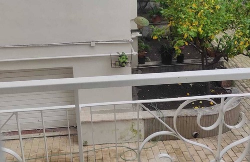 Torre del Greco Apartment | Apartment between Herculaneum and Pompeii at fields of Vesuvius