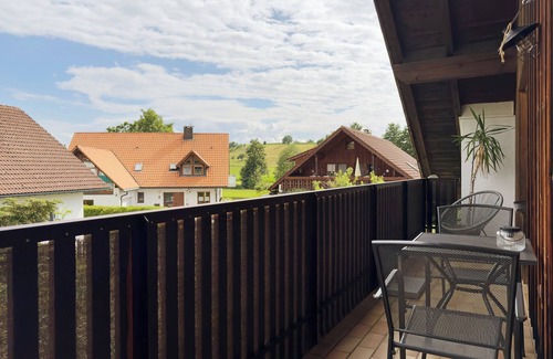 Oberreitnau Apartment | Apartment 'Birkach 35' with Balcony and Wi-Fi