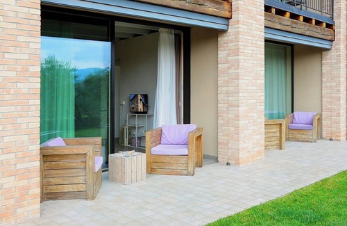 Affi Apartment | Apartment 'Biancaleo Lost Paradise' with Shared Pool, Shared Garden and Wi-Fi