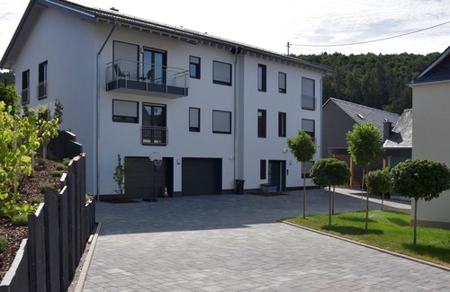 Weiden Apartment | Apartment "Biene" for 4 persons with balcony