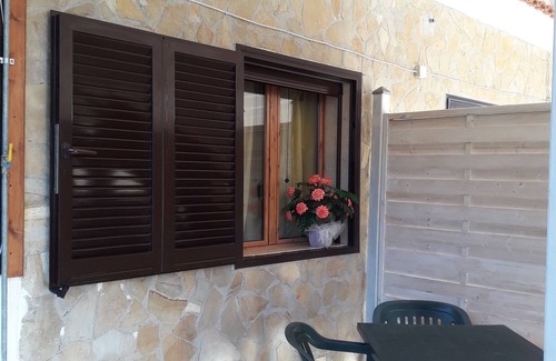 Vieste Apartment | Apartment 'Bilo 2' with Shared Garden, Wi-Fi and Air Conditioning