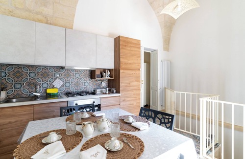Giurdignano Apartment | Apartment 'Bilocale' with Private Terrace and Air Conditioning