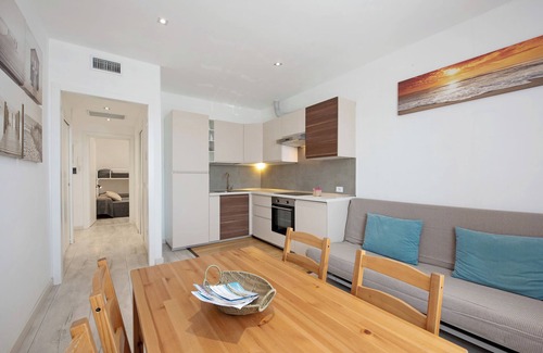 Varazze Apartment | Apartment "Bilocale Mezzano in centro" with Sea View & A/C