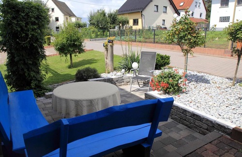 Hillscheid Apartment | Apartment Binder - 4-bed apartment