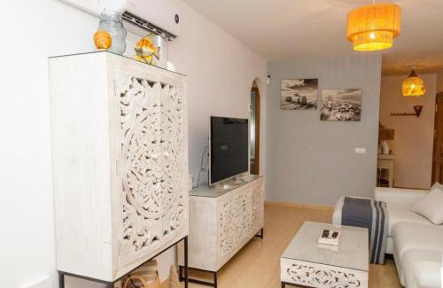 Alcanar Apartment | Apartment block from the sea