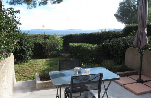 Bormes-Les-Mimosas Apartment | Apartment Bormes-les-Mimosas, studio flat, 4 persons