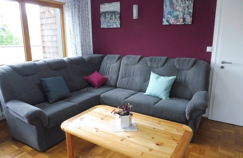Wildpoldsried Apartment | Apartment 'Bobis Ferienwohnung' with Mountain View, Balcony and Wi-Fi