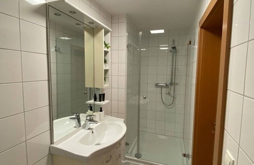Gaissau Apartment | Apartment 'Bodensee 1 Mit Privatstrand' with Wi-Fi and Air Conditioning
