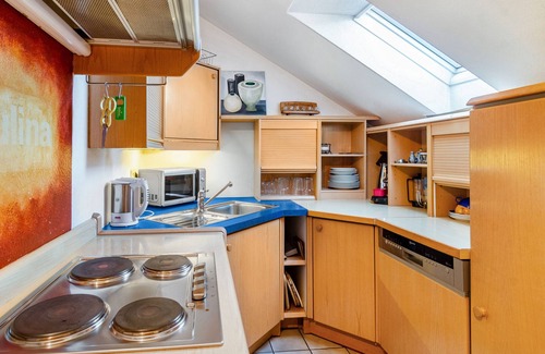 Muehlingen Apartment | Apartment 'Bodensee, 85qm' with Private Terrace and Wi-Fi