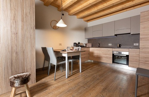 Livigno Apartment | Apartment 'Bondi Chalet St Antoni' with Mountain Views & Wi-Fi