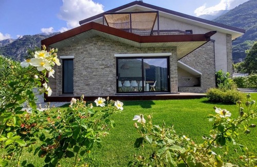 Verceia Apartment | Apartment Brezza di Lago-1 by Interhome