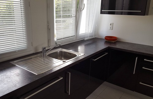 L'Aber Vrac'h Apartment | Apartment bright and quiet , whith a sea view .