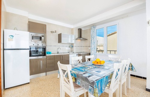 Sa Rapita Apartment | Apartment 'Brisas Vista Mar' with Sea View, Wi-Fi and Air Conditioning