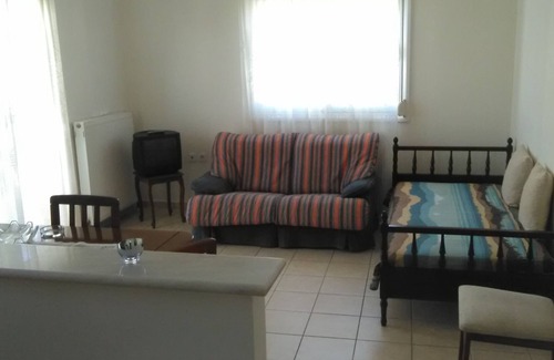 Nees Pagases Apartment | Apartment by the Pagasitikos Sea