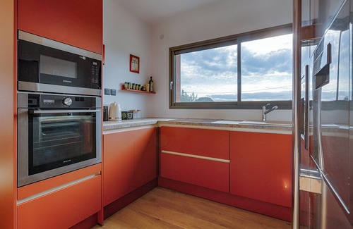Vernosc-les-Annonay Apartment | Apartment "Casa Zen" with Private Terrace, Private Garden and Wi-Fi