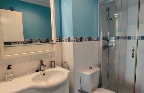 Dean Pequeno Apartment | APARTMENT C IN 1ST LINE OF BEACH
